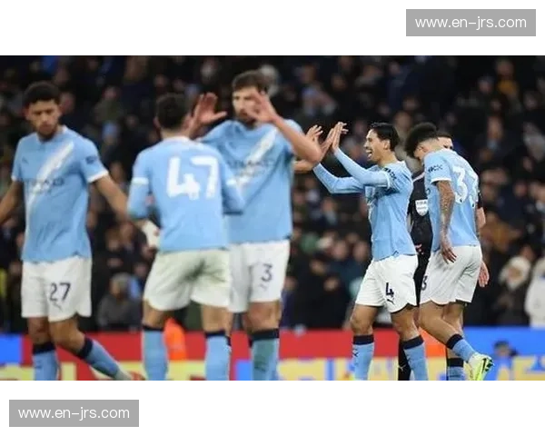 曼城紧追枪手至四分差距 争冠格局重现悬念